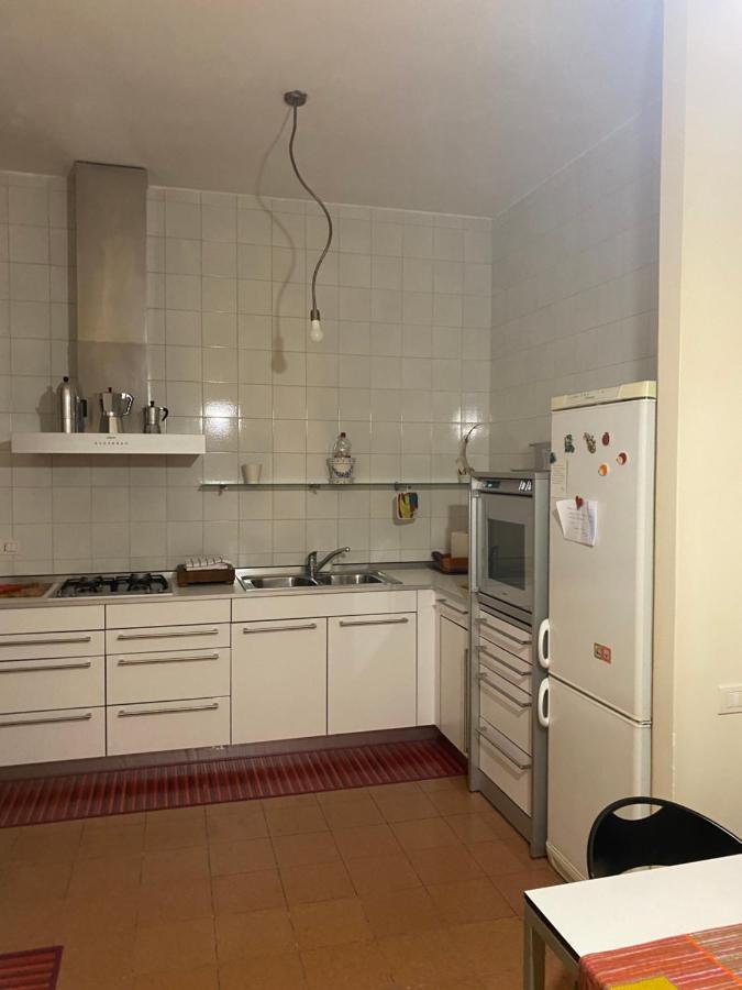 Home Toledo 355 Napoli Eksteriør bilde