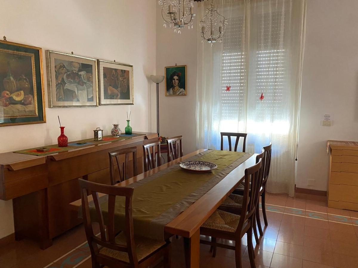 Home Toledo 355 Napoli Eksteriør bilde