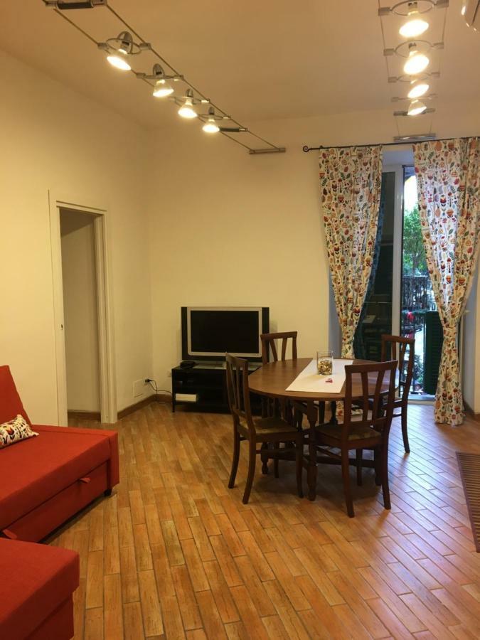Home Toledo 355 Napoli Eksteriør bilde