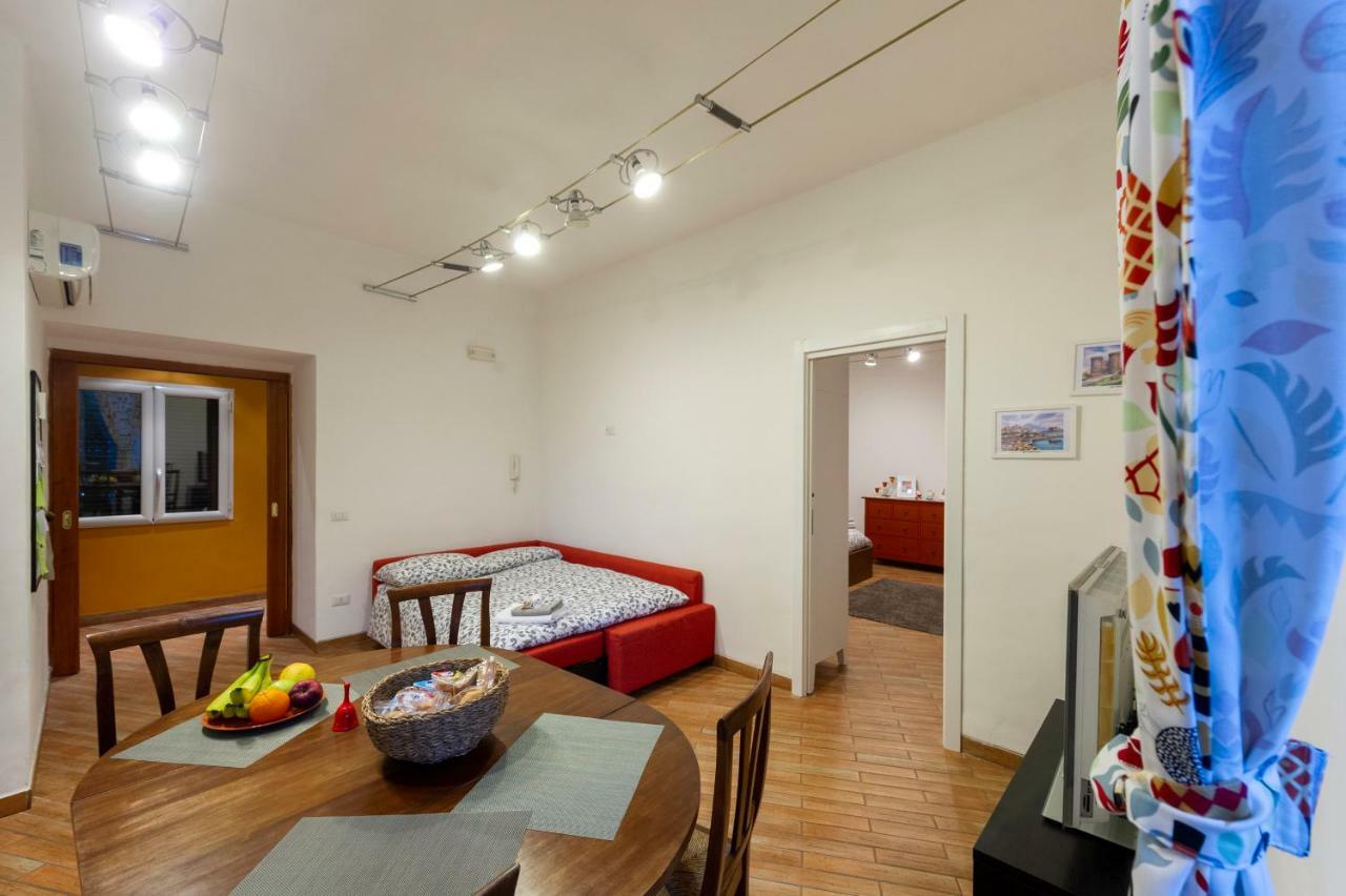 Home Toledo 355 Napoli Eksteriør bilde